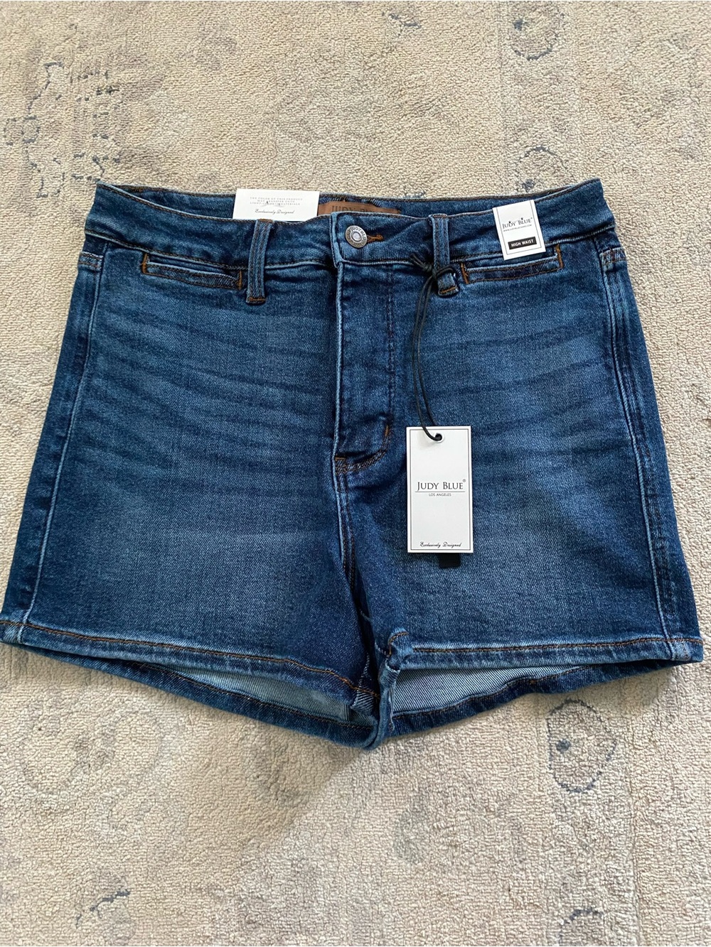 Judy Blue Tummy Control High Waist Medium Wash Slim Shorts Medium